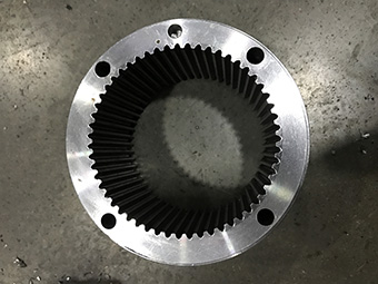 ZK5213*12/5Y 鉆內齒圈，孔大小不同